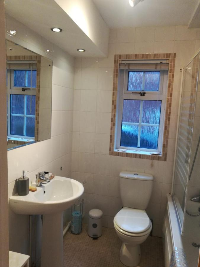Cosy Apartment Holywood  Εξωτερικό φωτογραφία