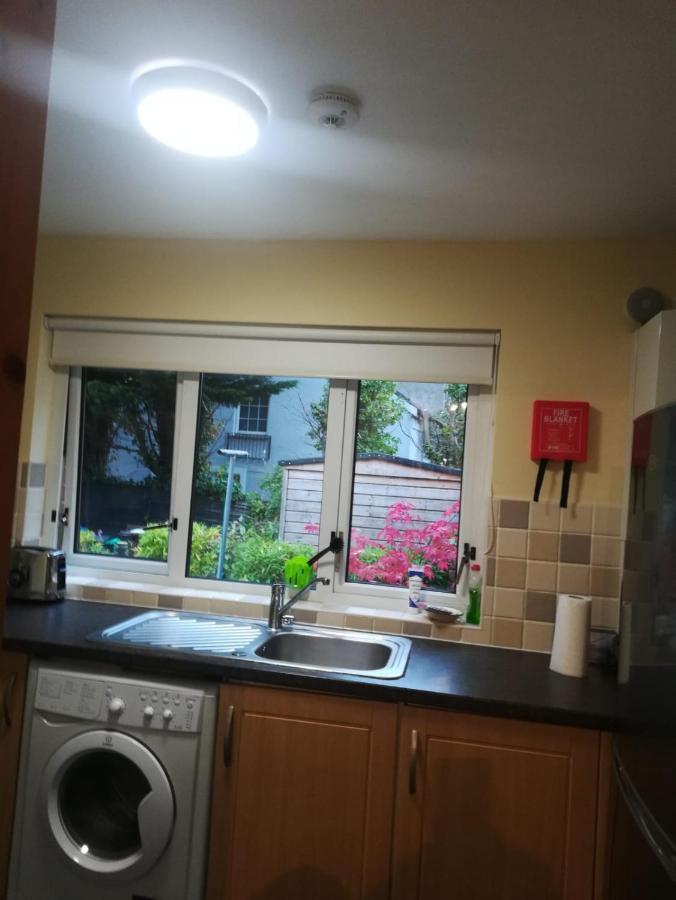 Cosy Apartment Holywood  Εξωτερικό φωτογραφία